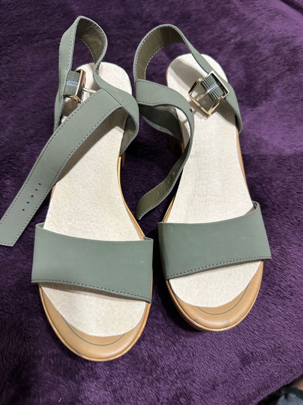 Women’s Olive Green Strap Sandals